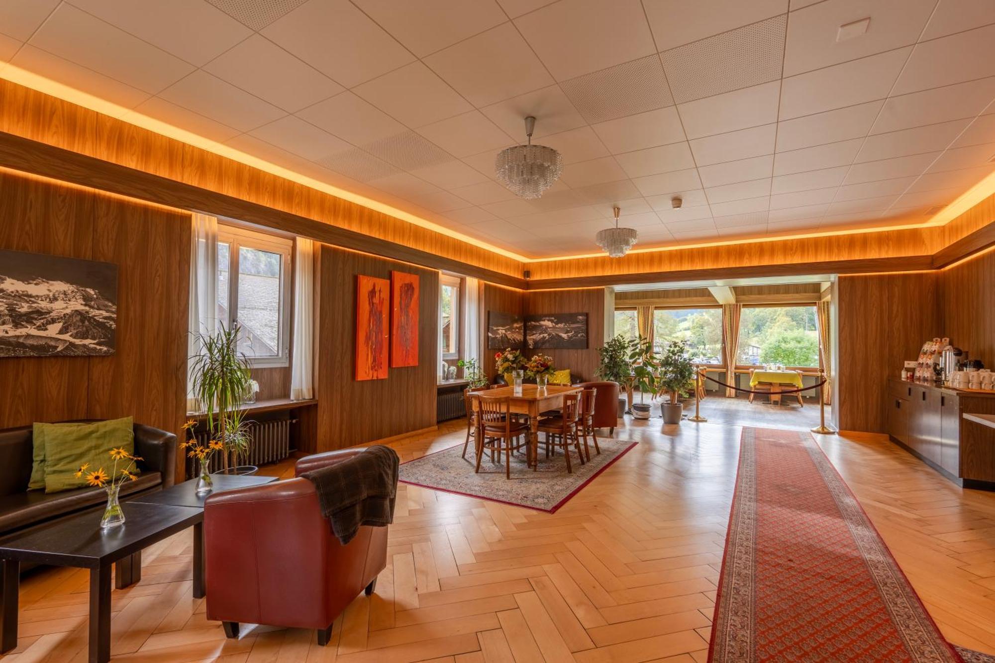 Hotel Staubbach Lauterbrunnen Eksteriør bilde