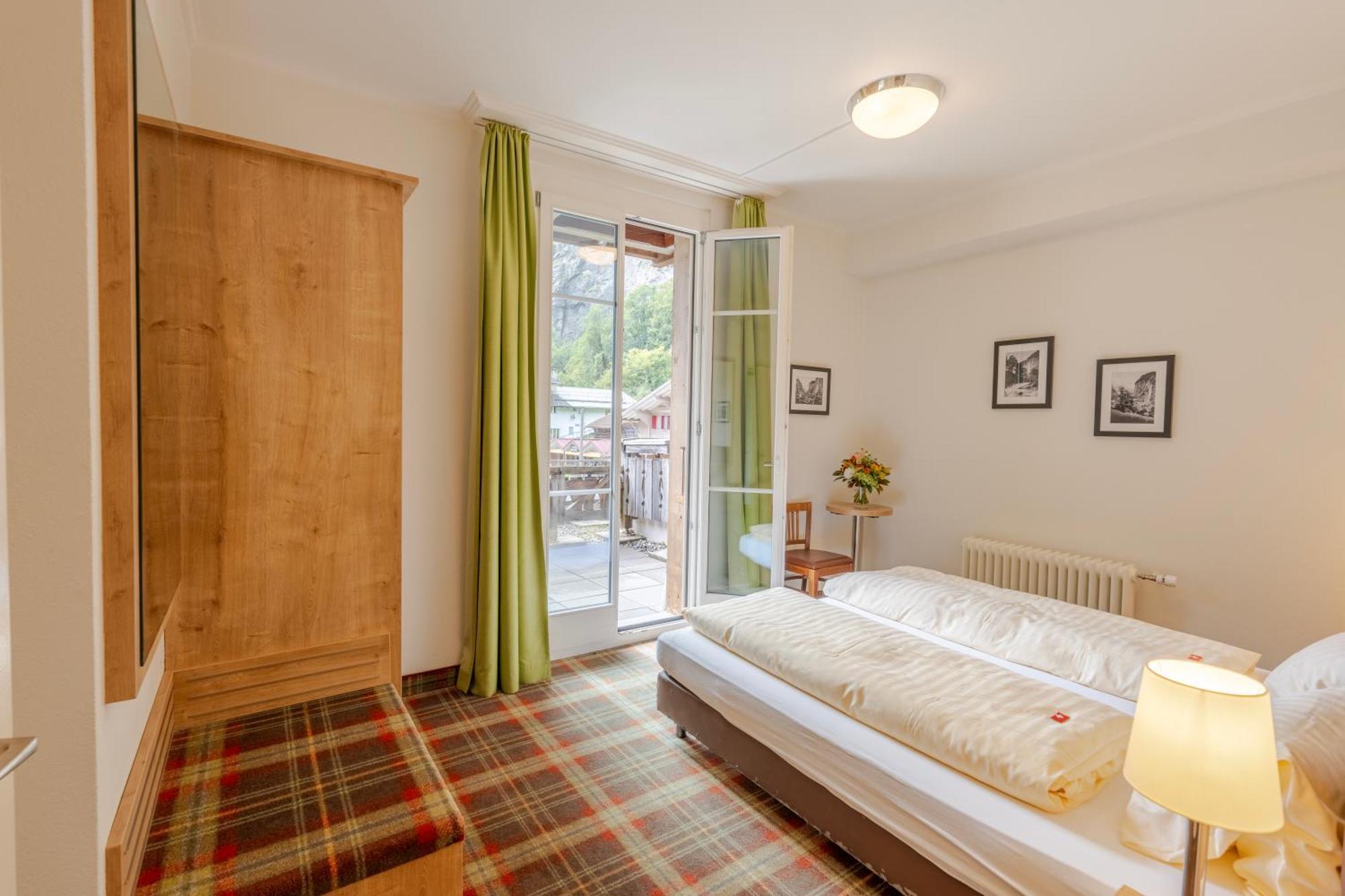 Hotel Staubbach Lauterbrunnen Eksteriør bilde