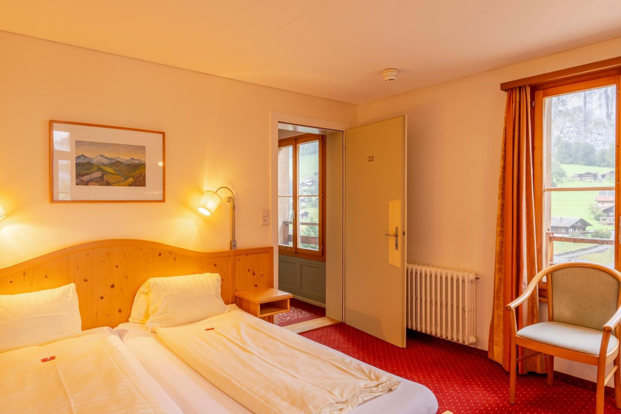 Hotel Staubbach Lauterbrunnen Eksteriør bilde