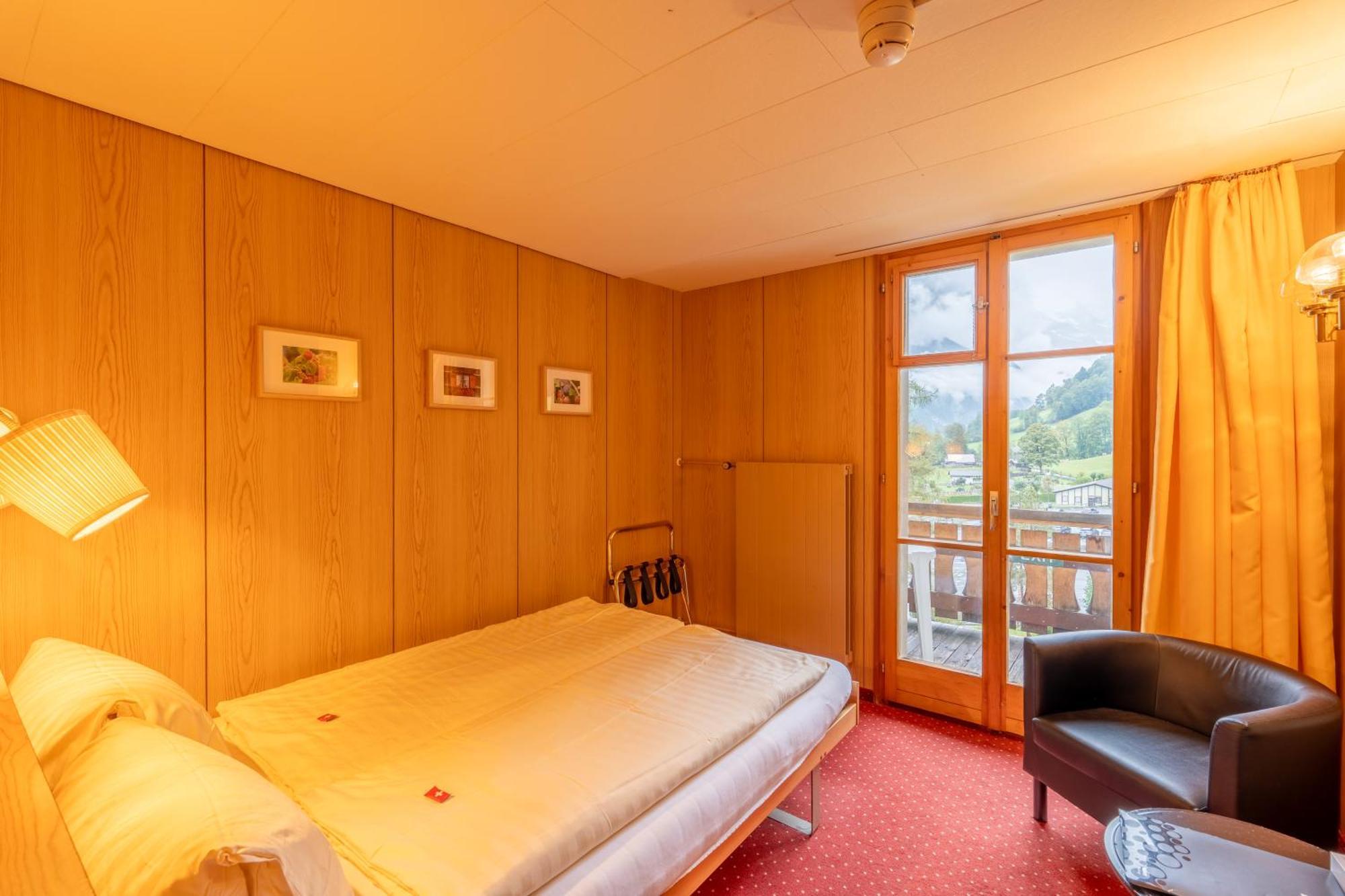 Hotel Staubbach Lauterbrunnen Eksteriør bilde