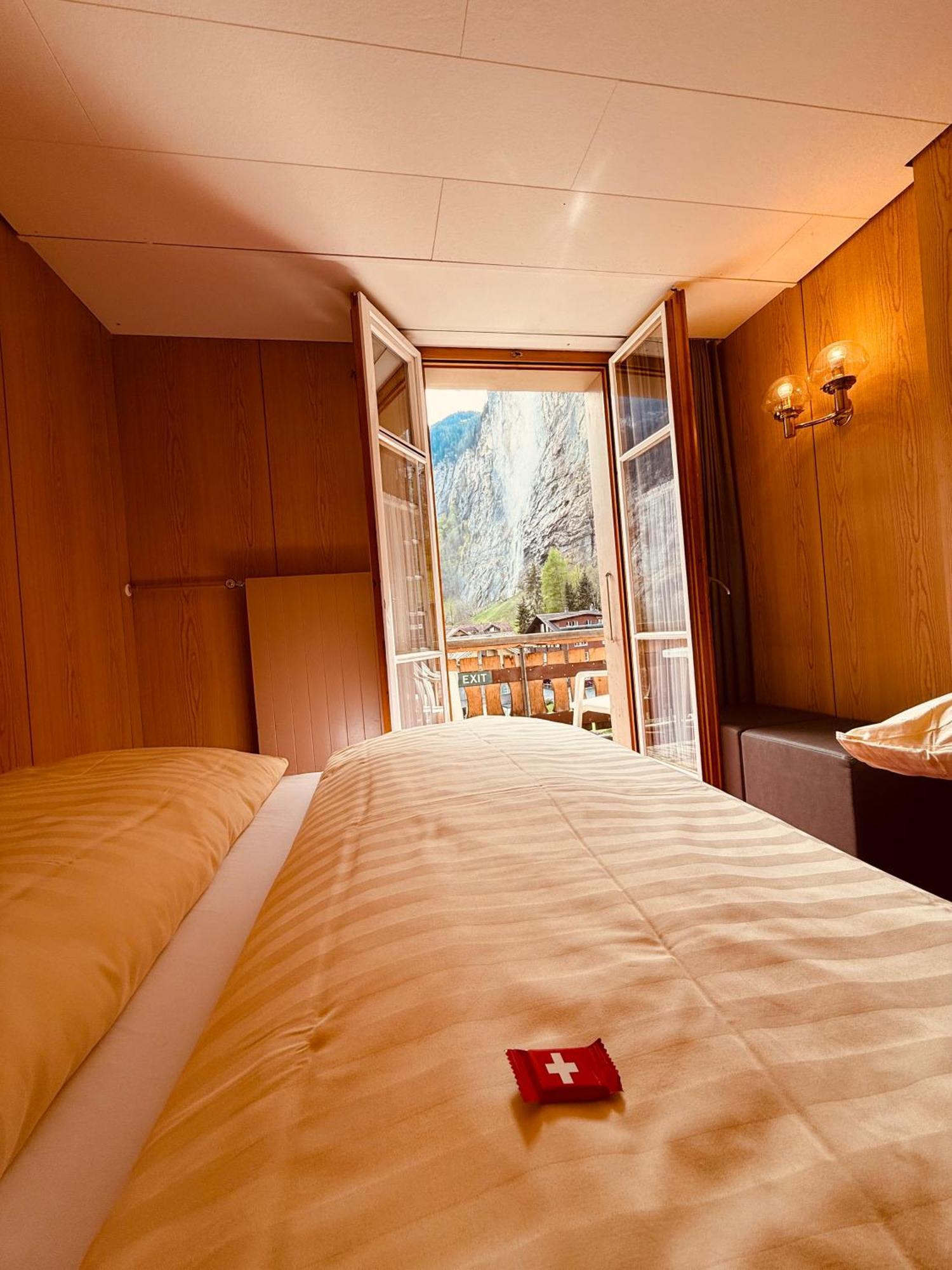 Hotel Staubbach Lauterbrunnen Eksteriør bilde